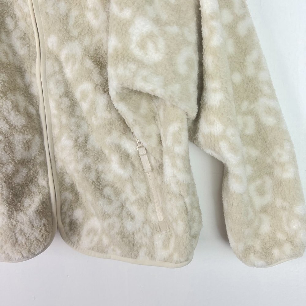 NWT All In Motion Sherpa Jacket Beige Leopard Size Small S NEW - Picture 5 of 13